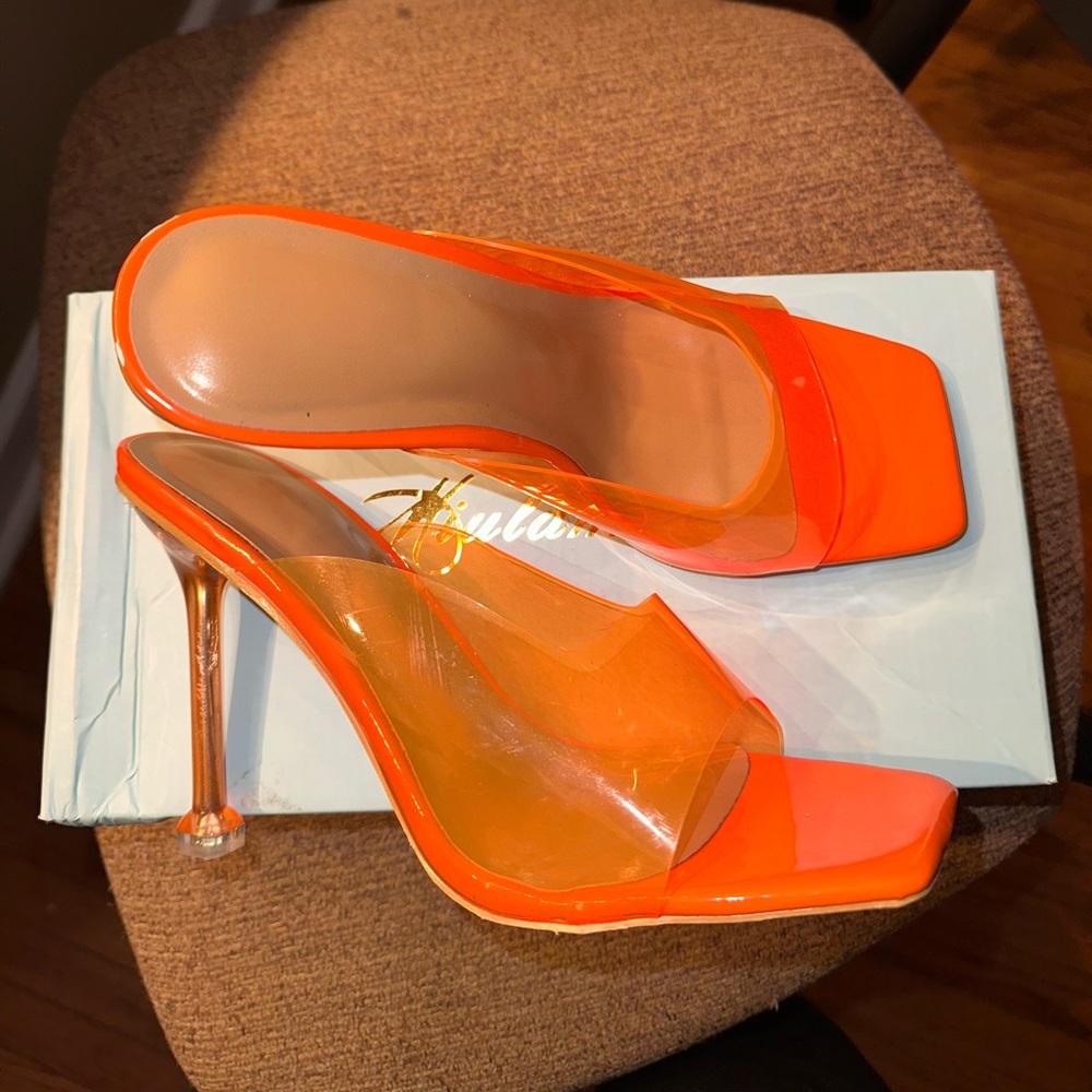 orange heels